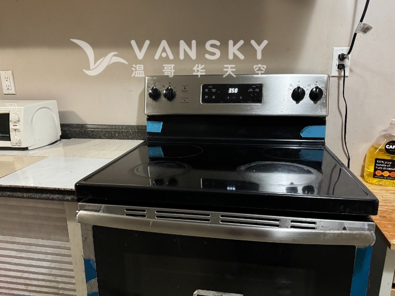 260624105843_Kitchen - stove .jpeg